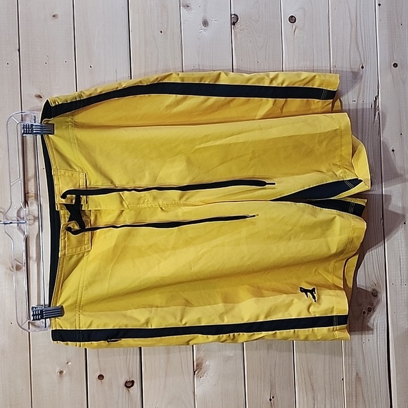 bruce lee Other - Bruce Lee Board Shorts Size 32